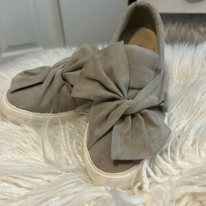 Justfab cute gym shoe ❤️